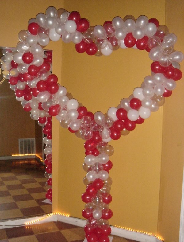 The brat shack balloon heart