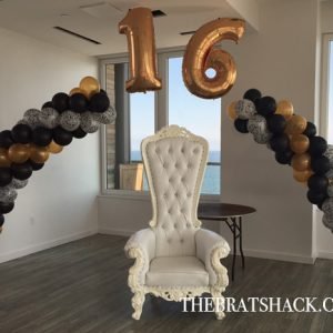 Sweet 16 Spiral Balloon arch