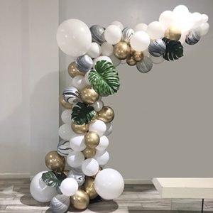 Black & White Balloon Arch